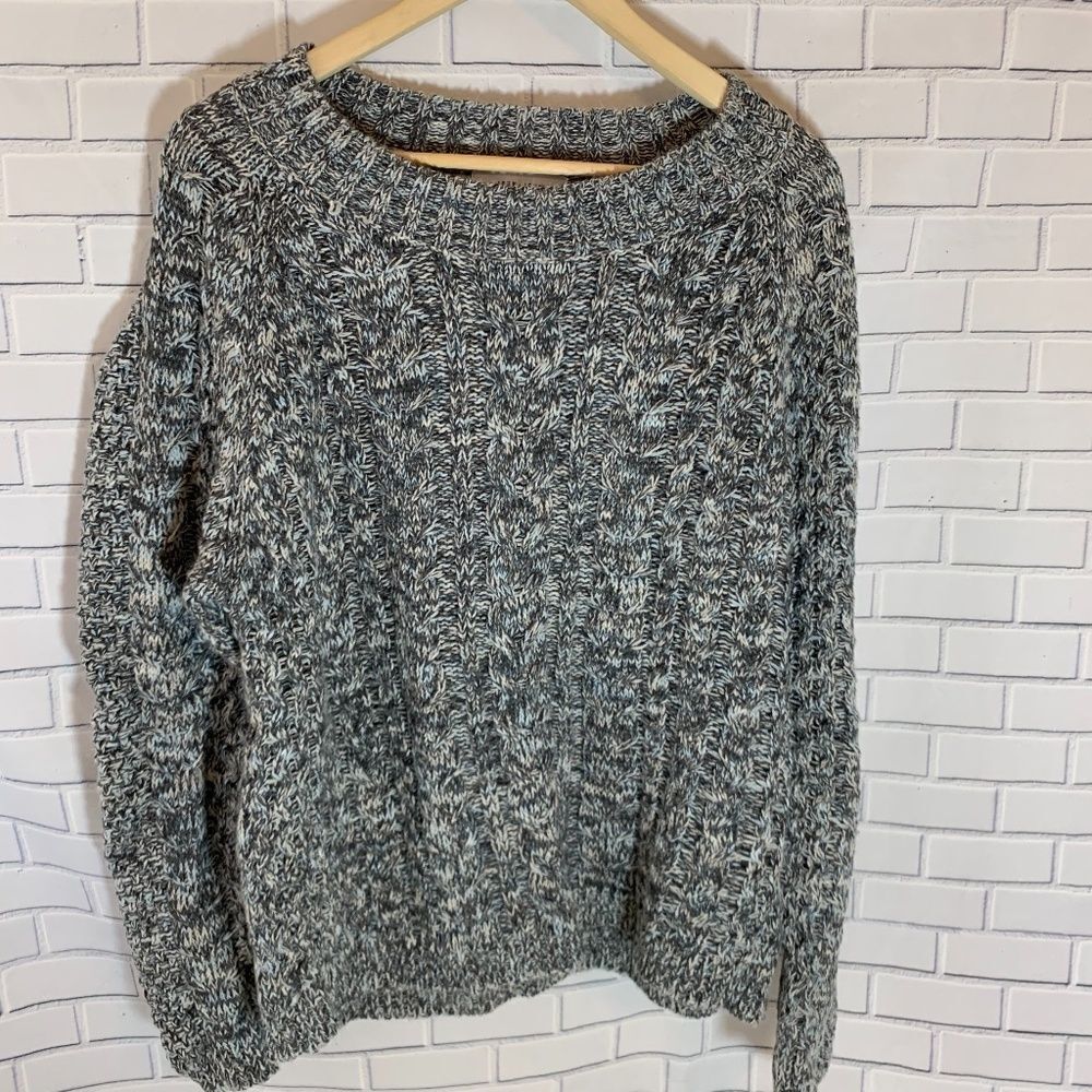 John + Jenn‎ Heather Cable Knit Sweater Sz M